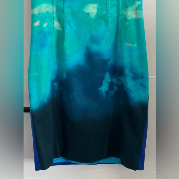 Elie Tahari: Dress- Size 4 - Picture 3 of 10